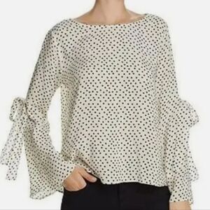 Velvet By Graham and Spencer polkadot blouse size medium